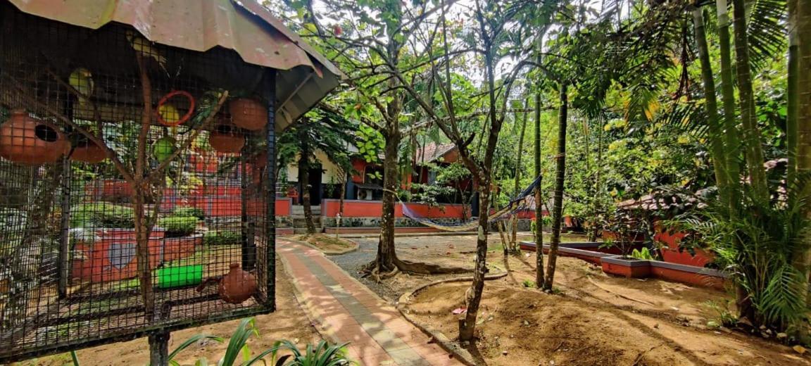 Clay Resort By Bestinn Leisure - Wayanad Padinjarathara Exterior photo